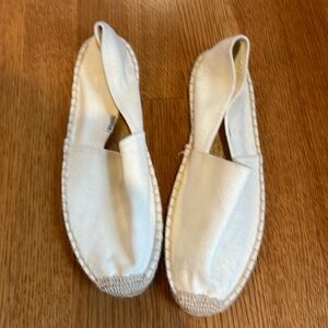 Cream canvas Soludos